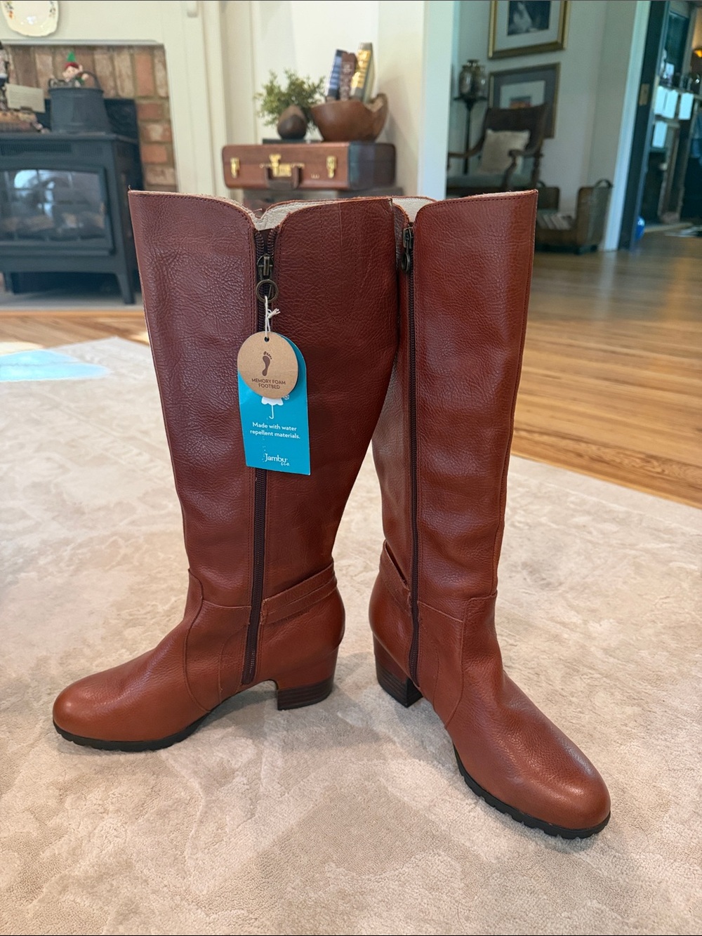 NWT Jambu Chai Water-Resistant
Leather Riding Boots  Size 9